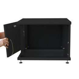 Armadio Rack 19" ideale per Accumulatori Fotovoltaico 8U P600mm Nero